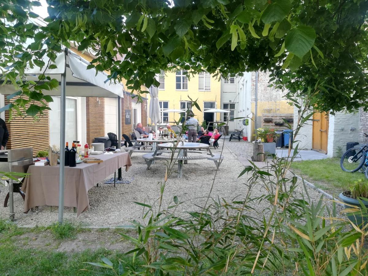 Skindles Guesthouse Poperinge Exterior photo